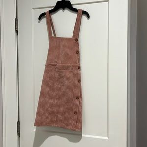 Dusky pink corduroy jumper.